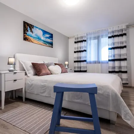 Roko Apartamento *